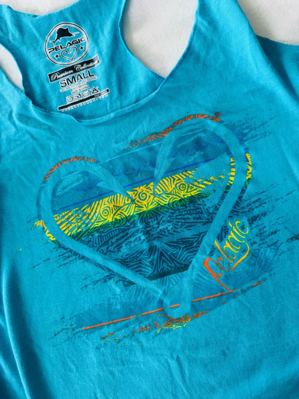 Pelagic Fishing Hook Heart Graphic Tank